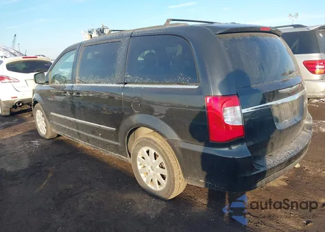 2014 Chrysler Town & Country Touring z USA, uszkodzony, nr VIN 2C4RC1BG2ER344585